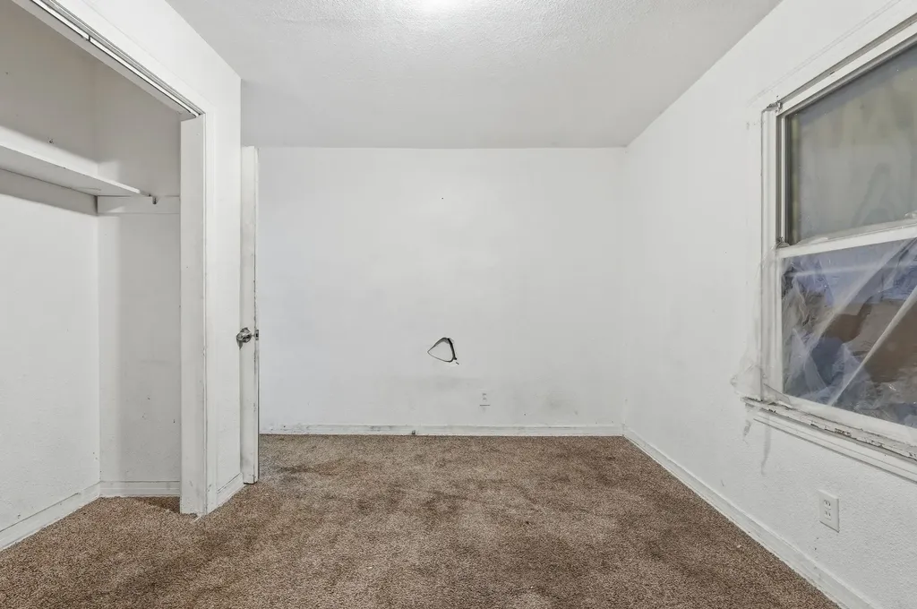 3408 S Hughes Avenue Fort Worth TX 76119