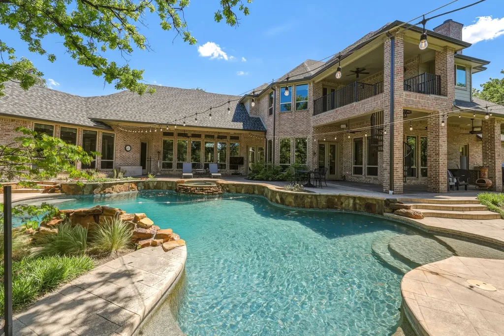 400 Porter Road Bartonville TX 76226