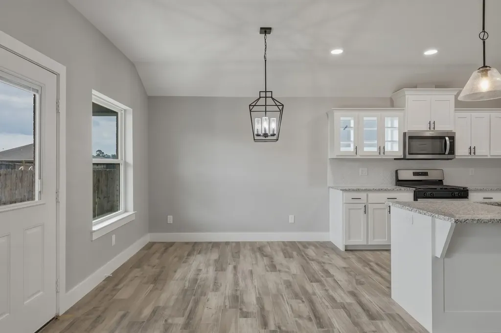 16221 Crossing Circle Lindale TX 75771