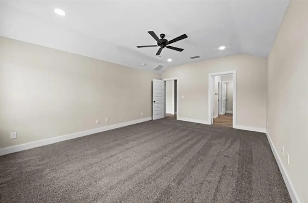 16221 Crossing Circle Lindale TX 75771