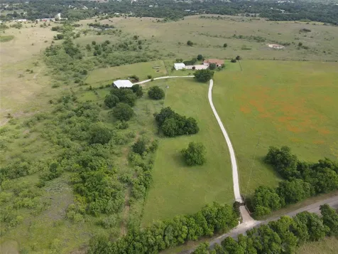 2276 Hodge Moody TX 76557