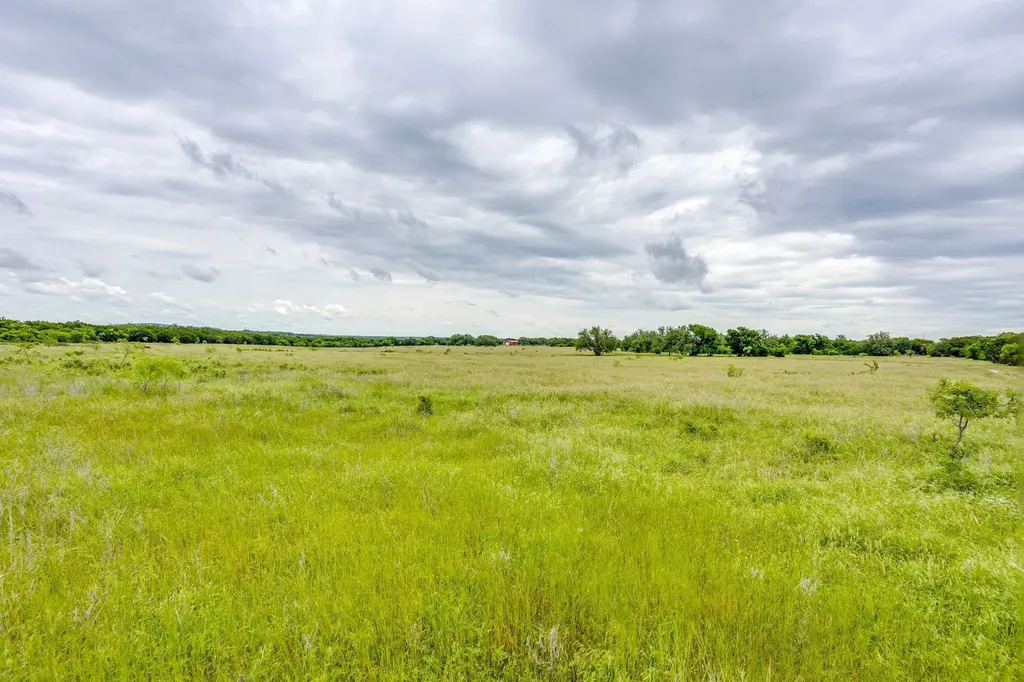 400 S 10th Avenue Palo Pinto TX 76472