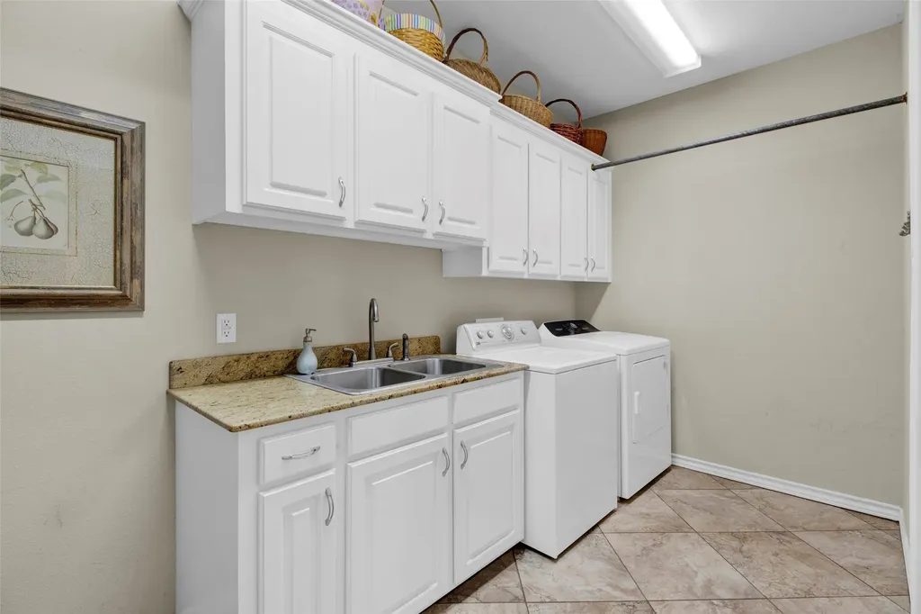 1655 County Road 1627 Linden TX 75563