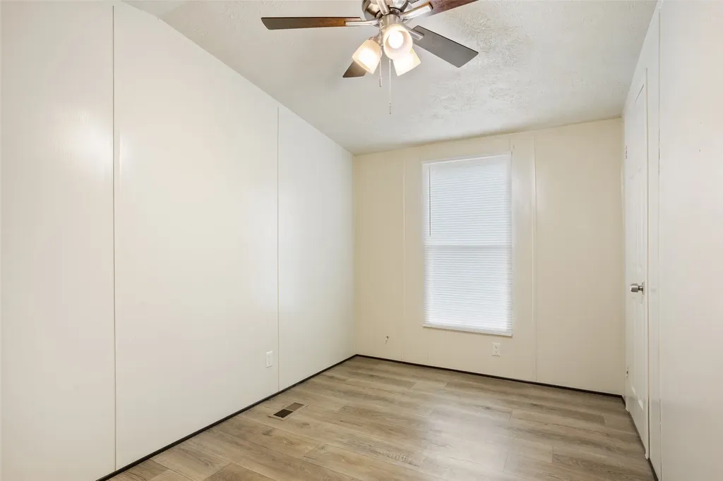 120 Lcr 632 Groesbeck TX 76642