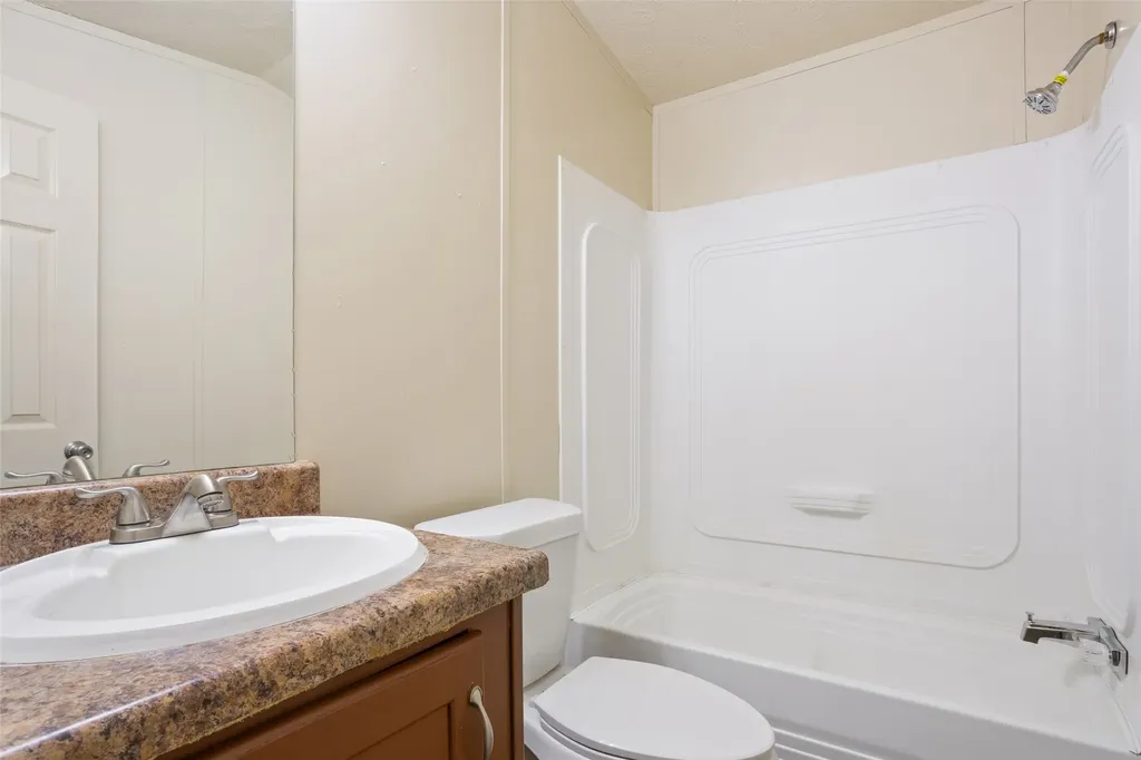120 Lcr 632 Groesbeck TX 76642