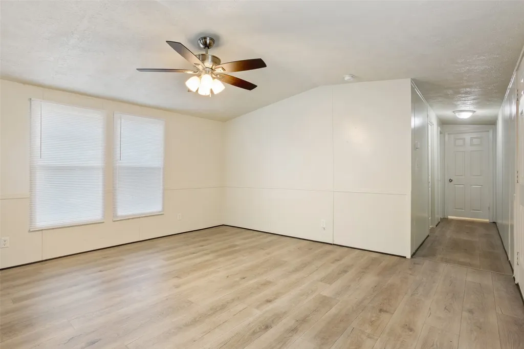 120 Lcr 632 Groesbeck TX 76642