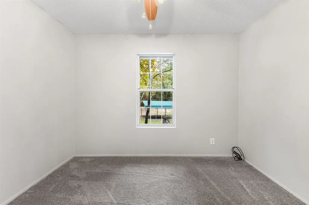 109 King Lyle Road Scroggins TX 75480