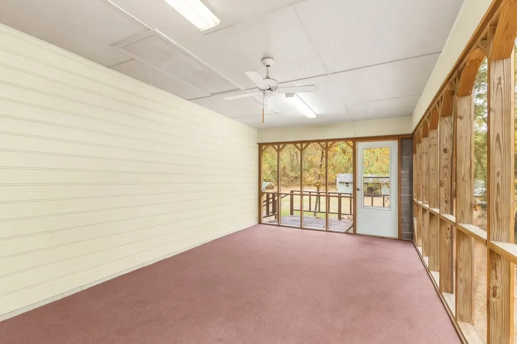 109 King Lyle Road Scroggins TX 75480