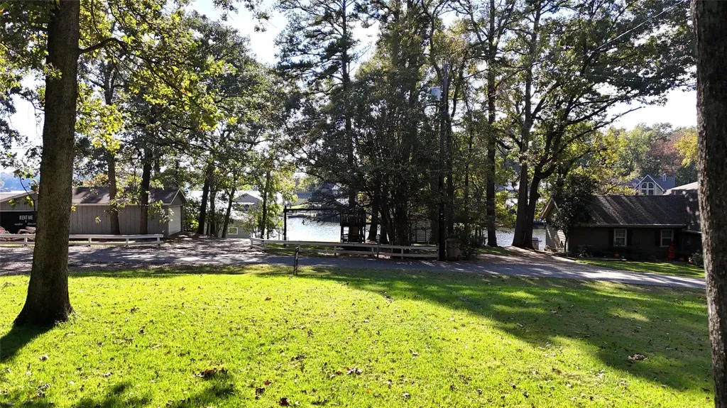 109 King Lyle Road Scroggins TX 75480