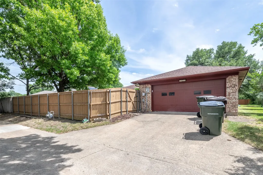 2705 Lawndale Drive Plano TX 75023