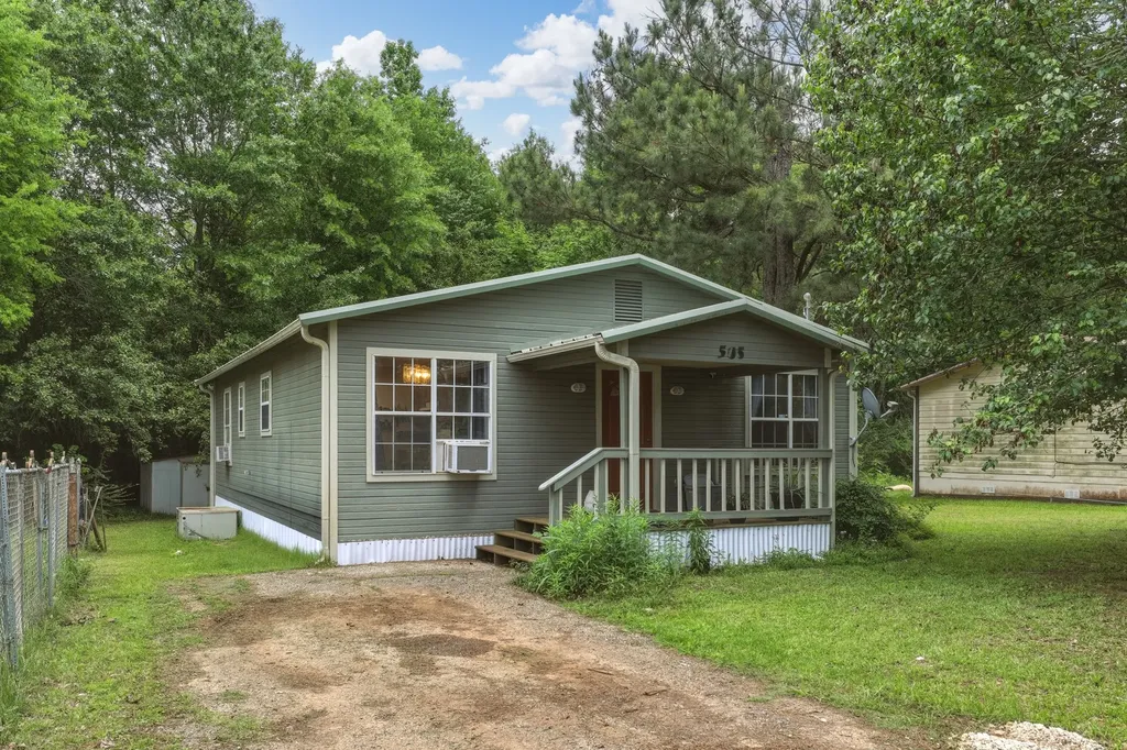 505 James Street Kilgore TX 75662