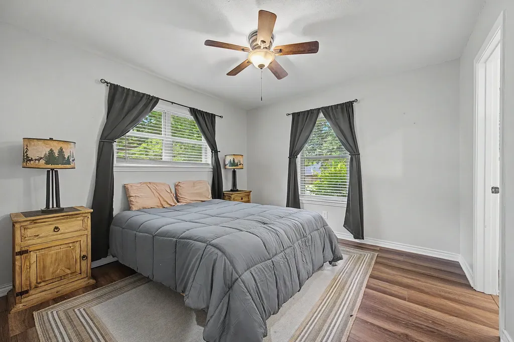 106 Pecan Creek Street Red Oak TX 75154