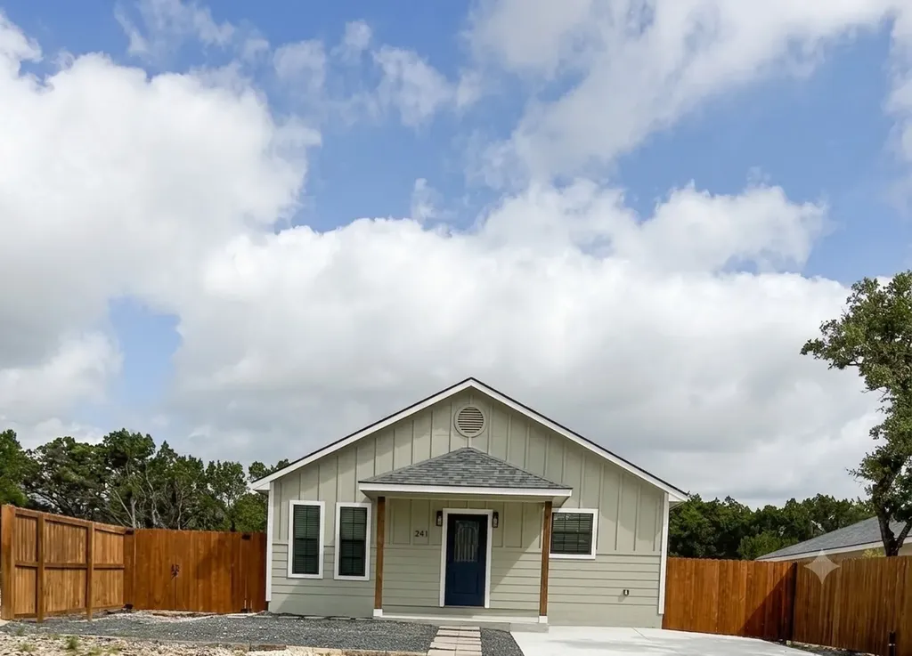 241 Brushy Creek Trail Bandera TX 78003