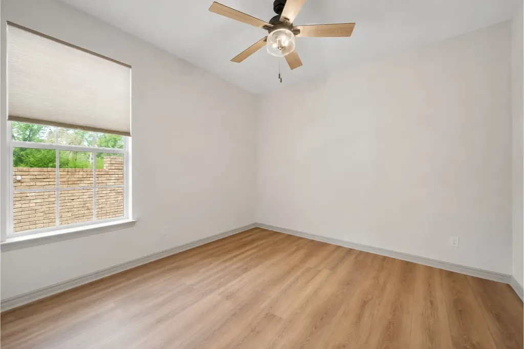 6628 Westmoor Lane Benbrook TX 76132