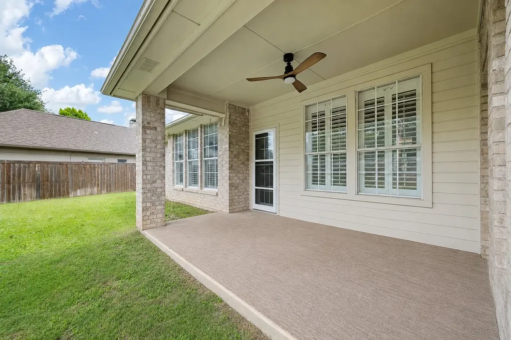 6628 Westmoor Lane Benbrook TX 76132