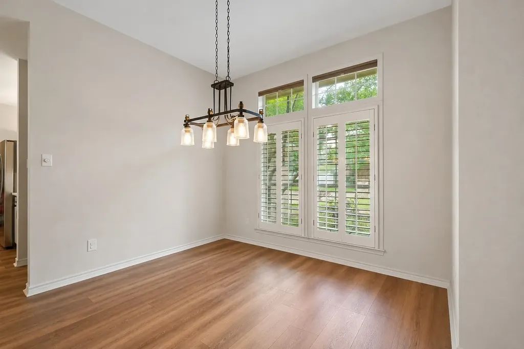 6628 Westmoor Lane Benbrook TX 76132