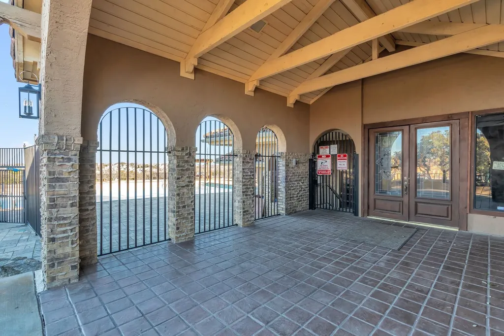 2503 Tierra Irving TX 75038