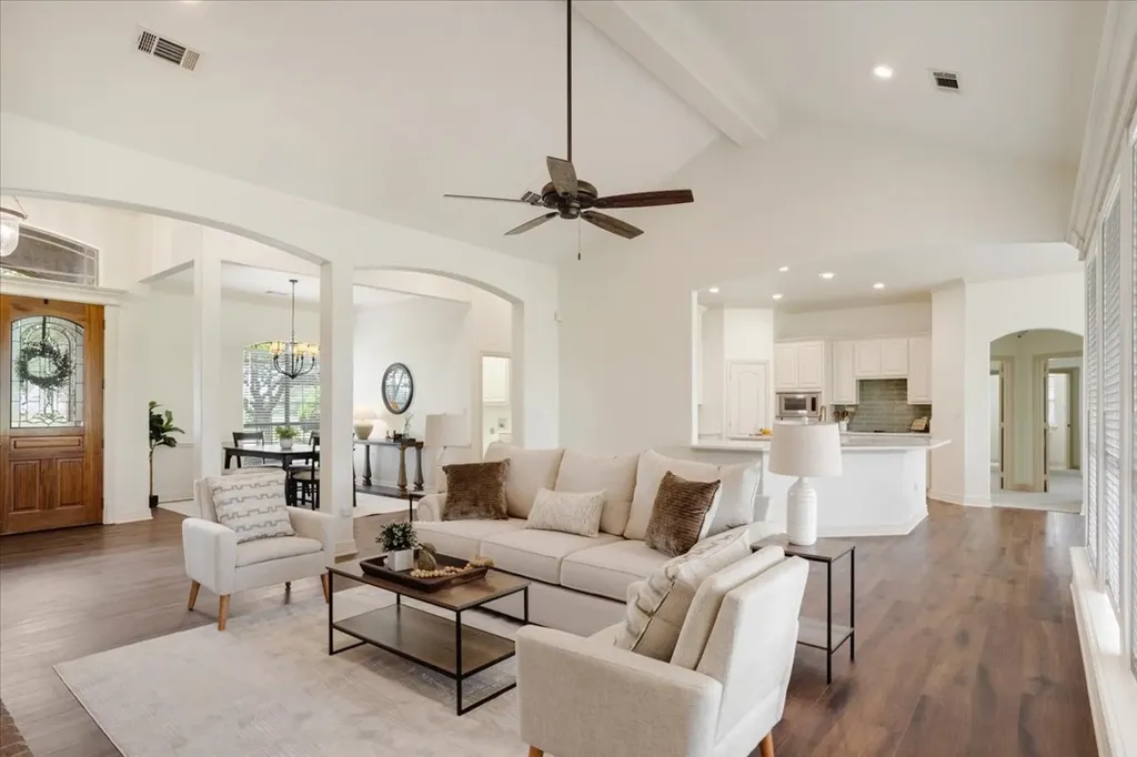 102 Buckskin Drive Van Alstyne TX 75495