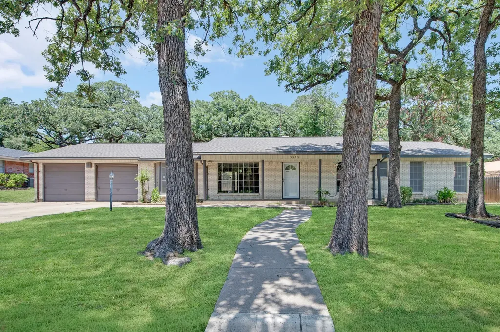 3505 Oak Haven Drive Forest Hill TX 76119