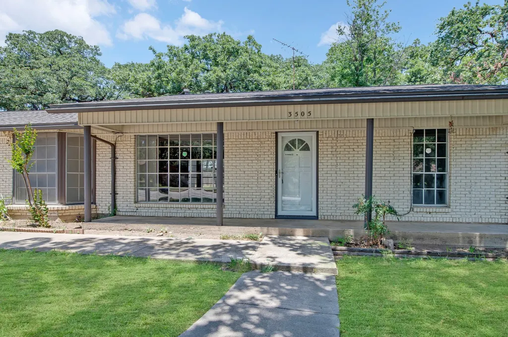3505 Oak Haven Drive Forest Hill TX 76119