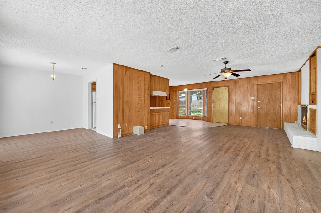 3505 Oak Haven Drive Forest Hill TX 76119