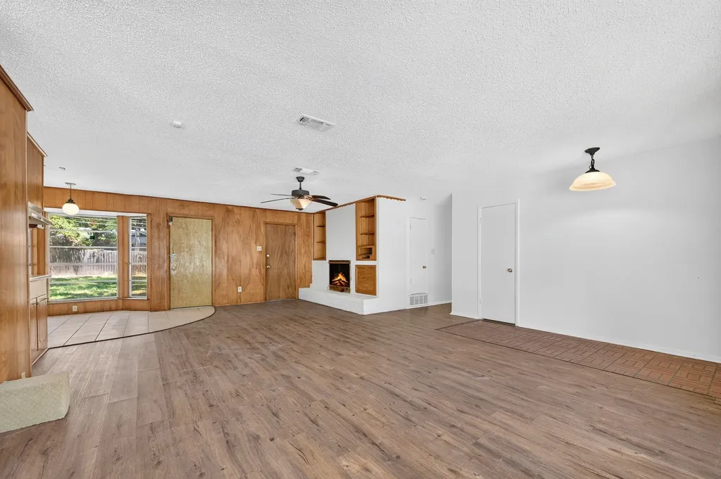 3505 Oak Haven Drive Forest Hill TX 76119