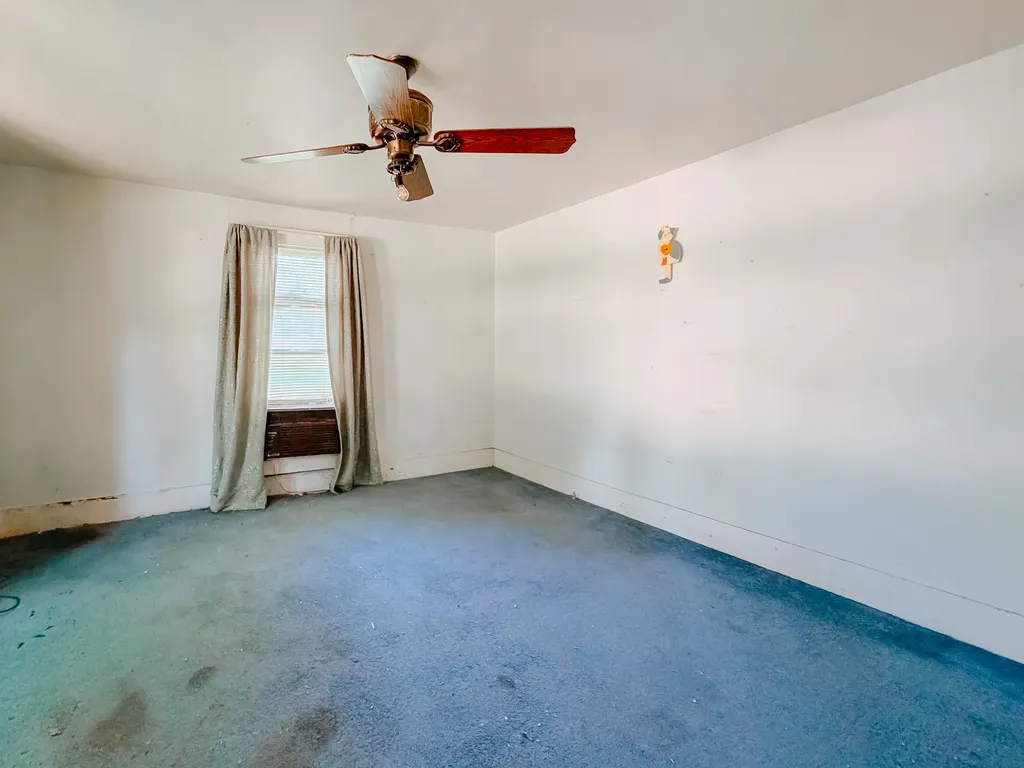 305 N 3rd Street Coolidge TX 76693