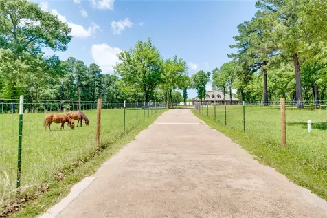 231 An County Road 2105 Palestine TX 75801