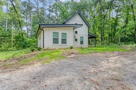 299 South Shore Drive Daingerfield TX 75668