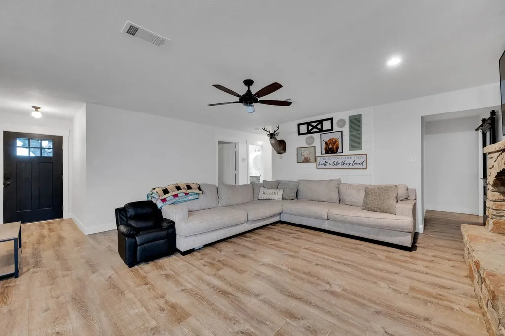 505 Trice Street Maypearl TX 76064