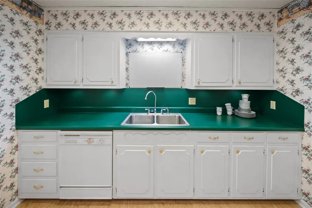 505 Country Club Drive Marshall TX 75672