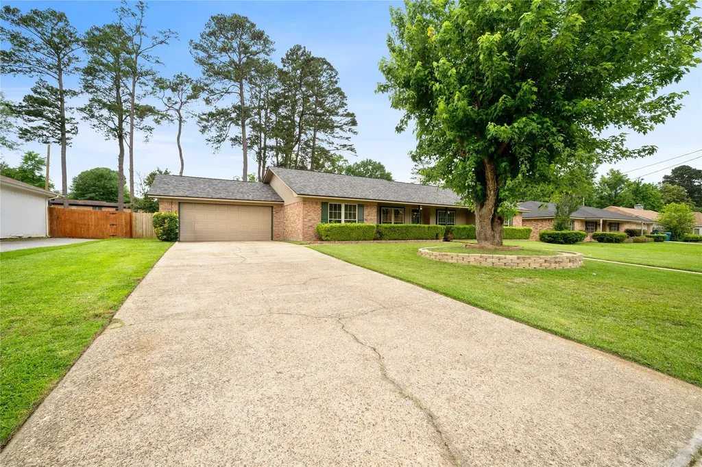 505 Country Club Drive Marshall TX 75672