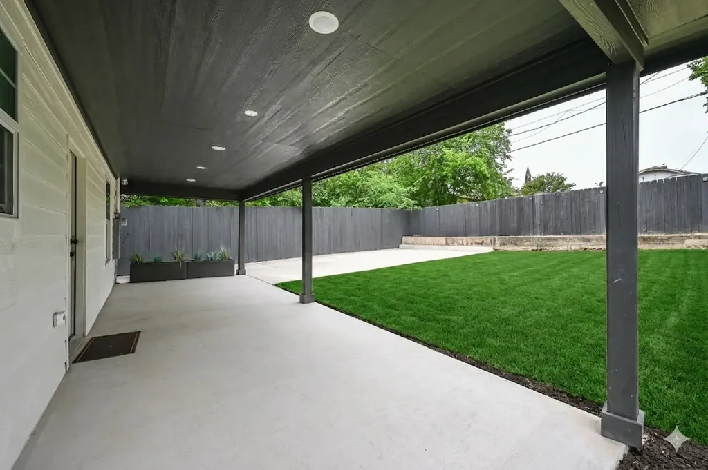 2109 Gould Avenue Fort Worth TX 76164