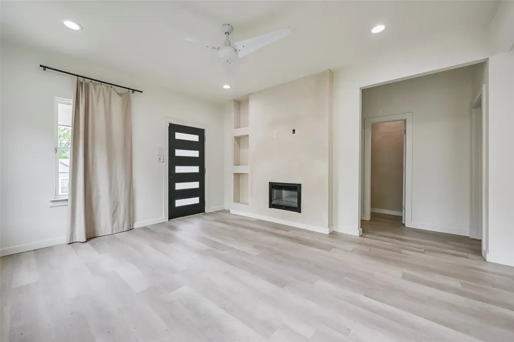 2109 Gould Avenue Fort Worth TX 76164