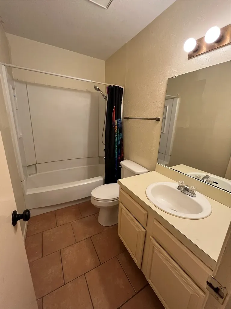 4460 Chaha Road Garland TX 75043