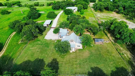 6085 County Road 146 Lipan TX 76462