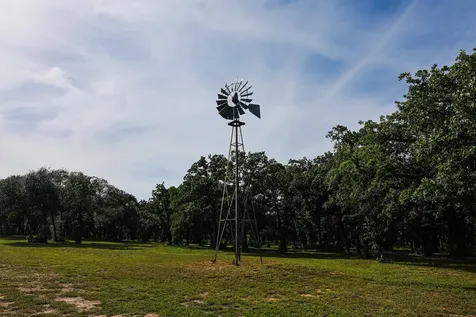 6085 County Road 146 Lipan TX 76462
