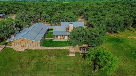 6085 County Road 146 Lipan TX 76462