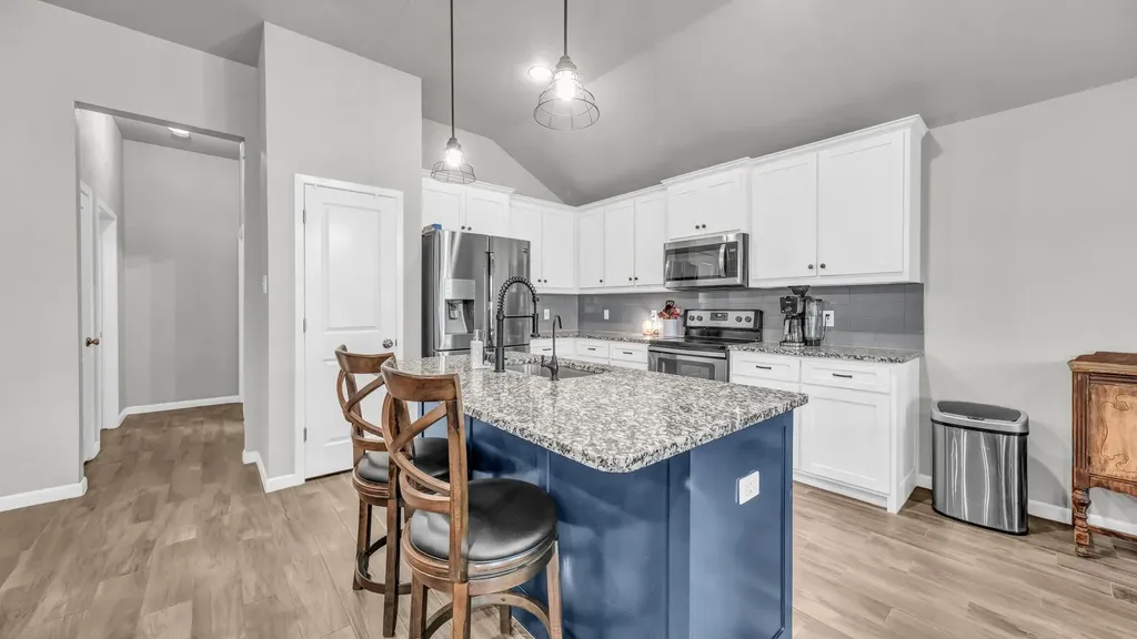 8928 Holt Street Lakeside TX 76135