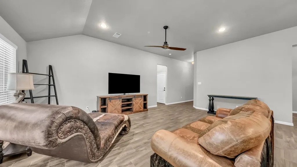 8928 Holt Street Lakeside TX 76135