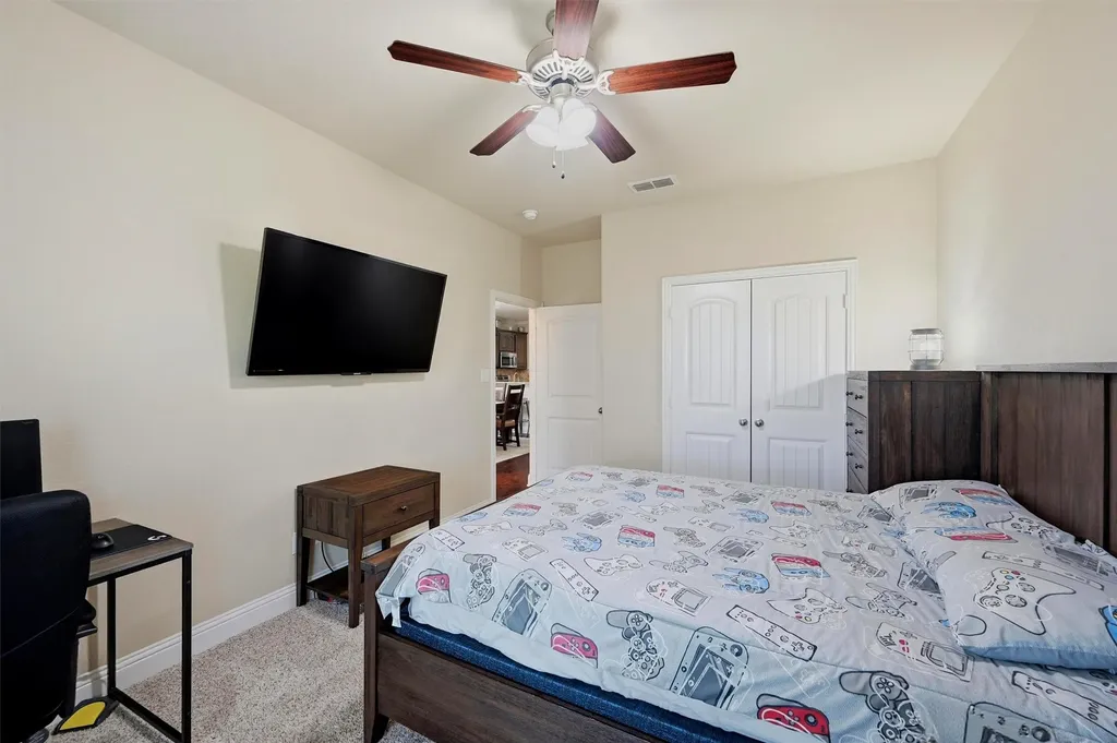 714 Mary Lee Lane Collinsville TX 76233