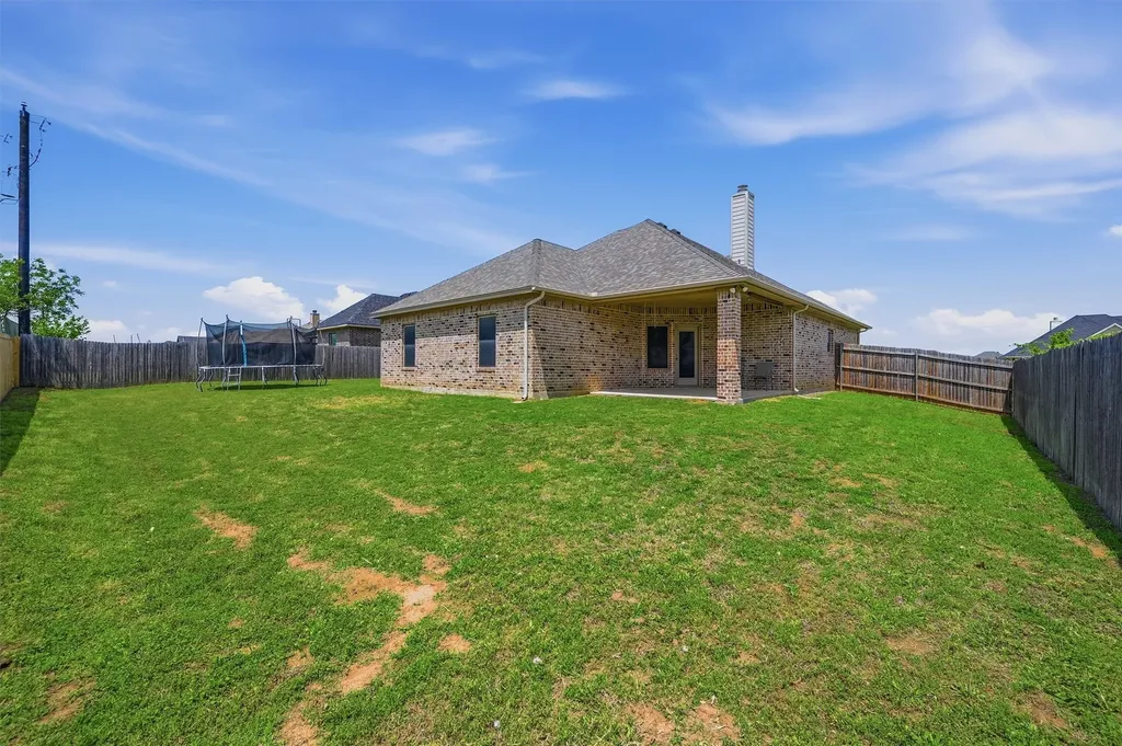 714 Mary Lee Lane Collinsville TX 76233