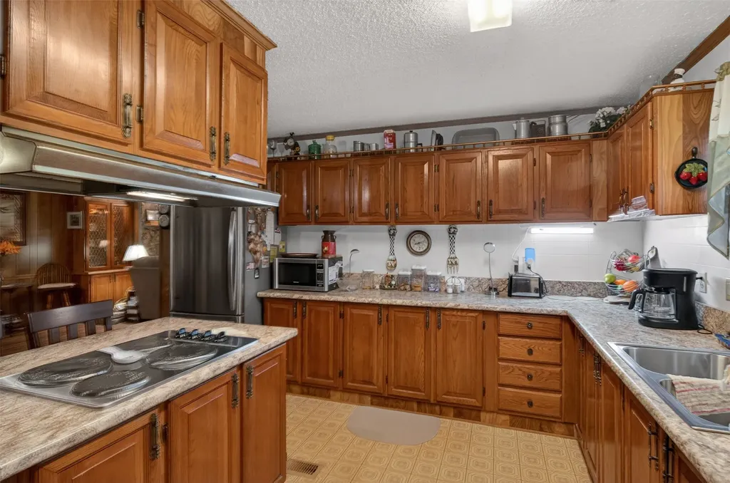 306 Lesa Lane Stonewall LA 71078