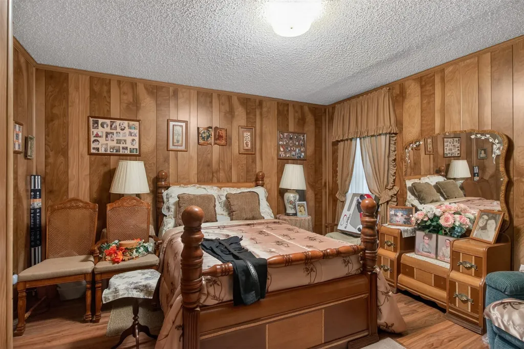 306 Lesa Lane Stonewall LA 71078