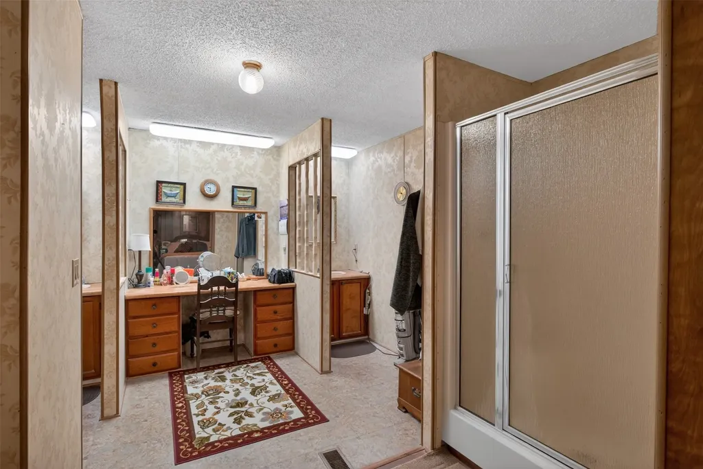 306 Lesa Lane Stonewall LA 71078