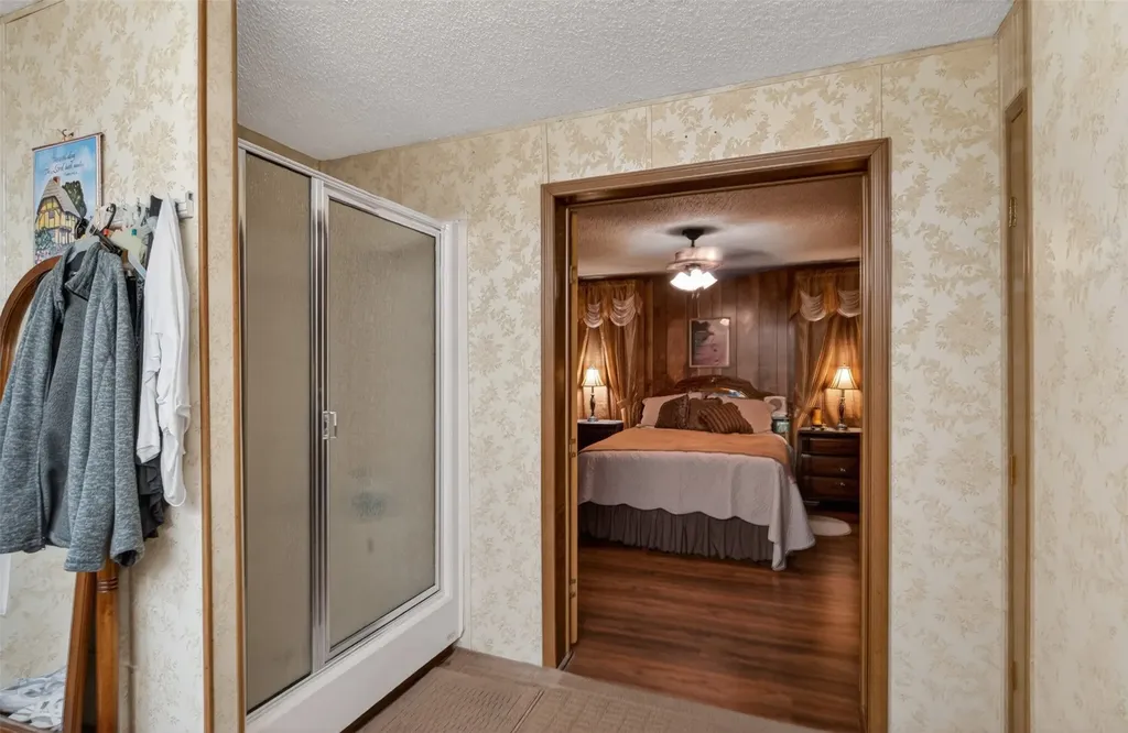 306 Lesa Lane Stonewall LA 71078