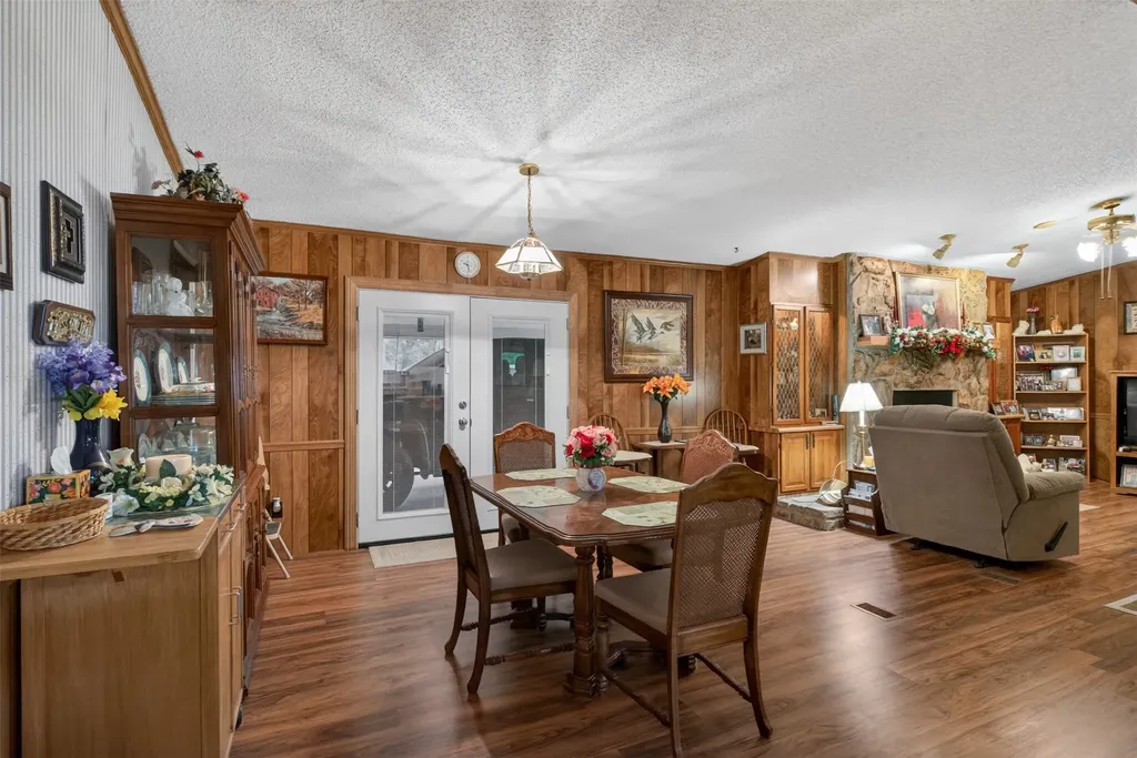 306 Lesa Lane Stonewall LA 71078