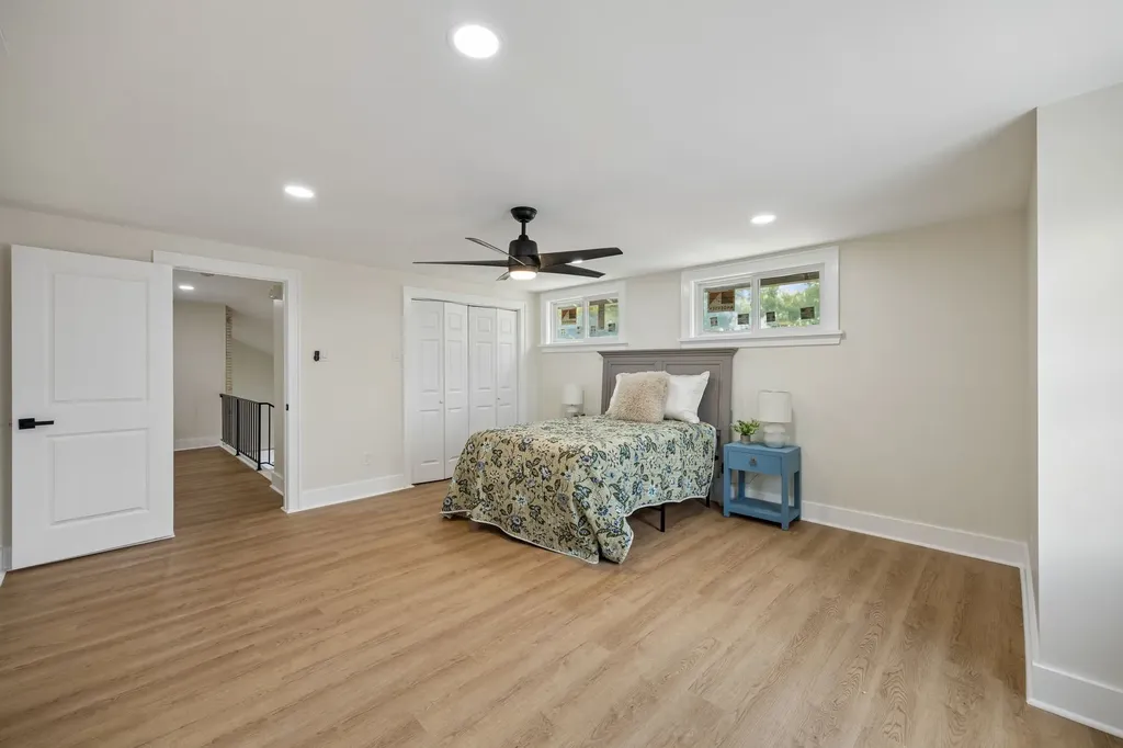 10517 Wyatt Street Dallas TX 75218