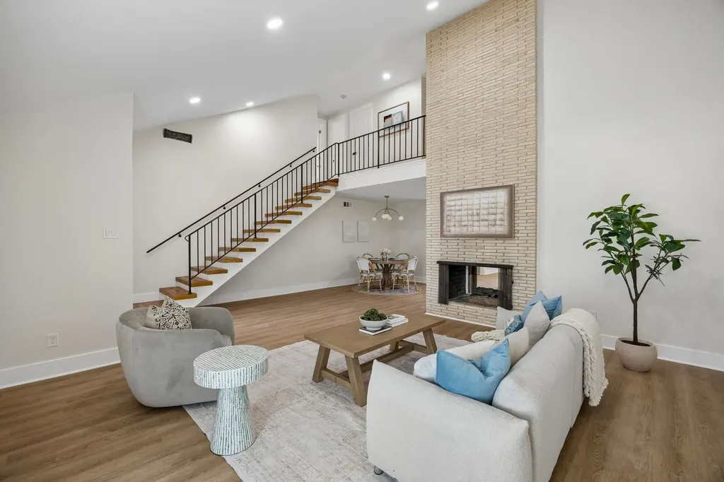 10517 Wyatt Street Dallas TX 75218