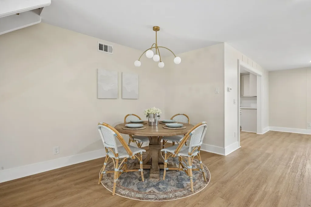 10517 Wyatt Street Dallas TX 75218